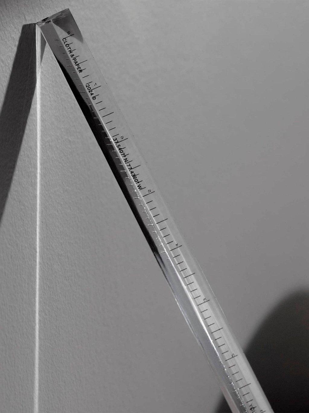 Cloth & Paper - Acrylic Straight Edge Ruler: Straight Edge Ruler