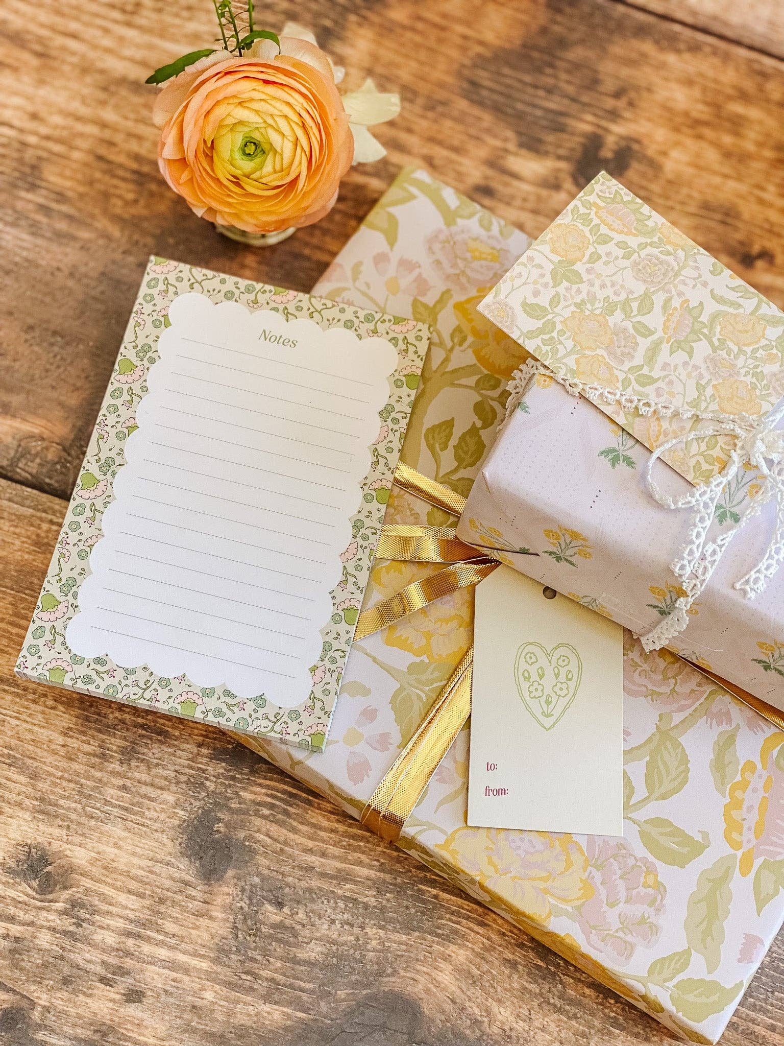 re:mused studio - The English Rose Folded Mini Card Set of 8