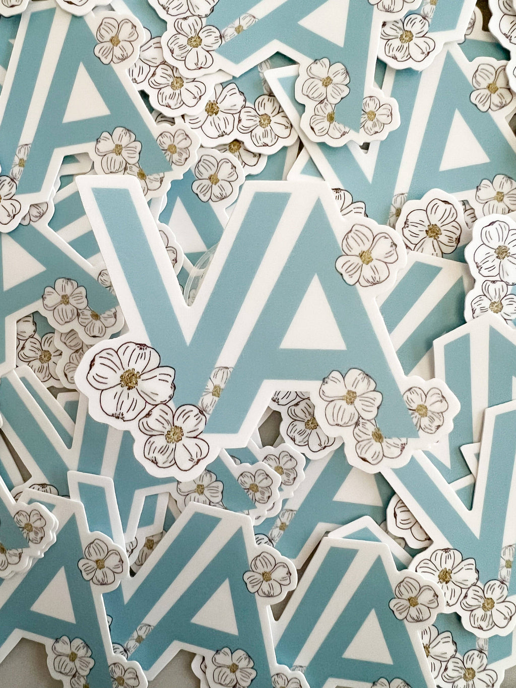 Thirteenwinks - VA Virginia Dogwood Sticker