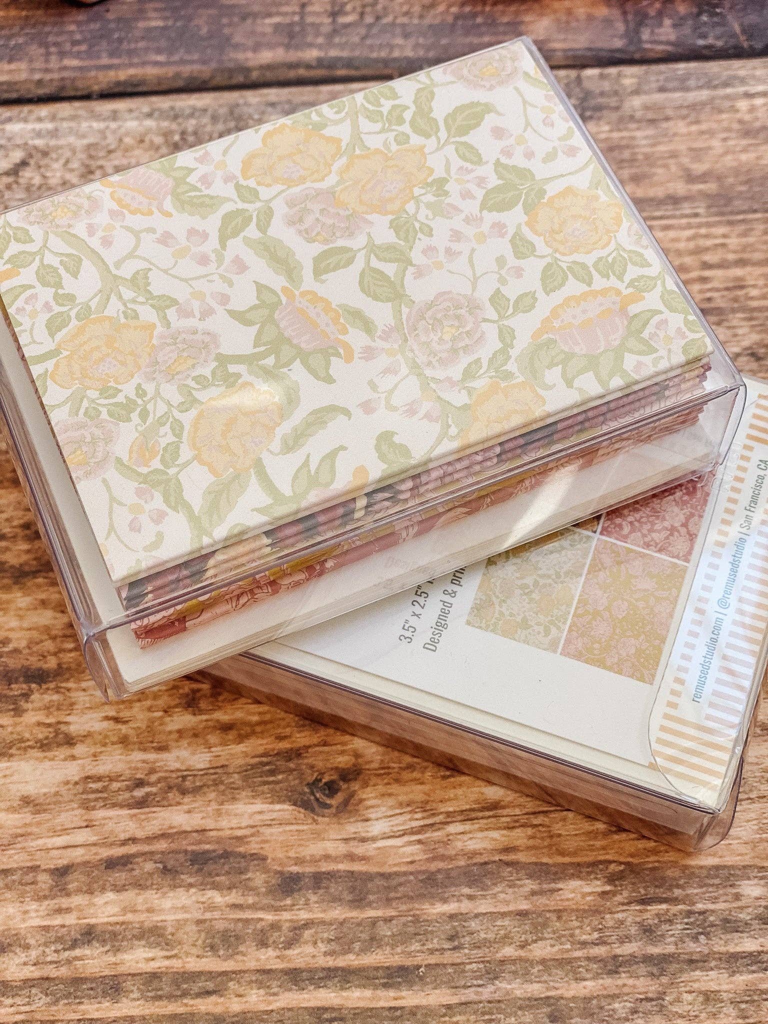 re:mused studio - The English Rose Folded Mini Card Set of 8