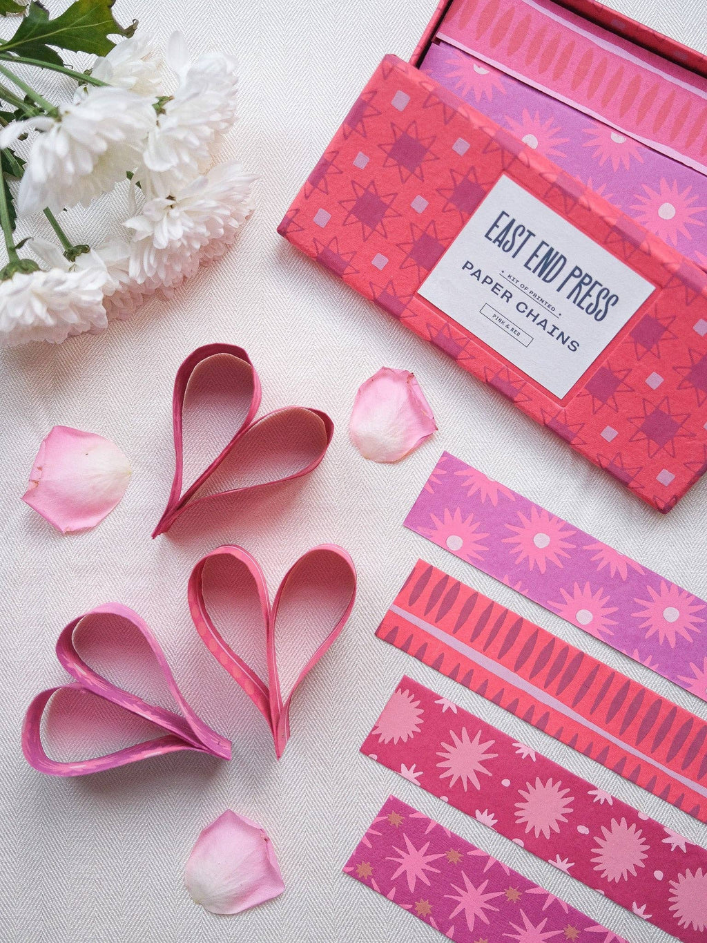 East End Press - PINK & RED PAPER CHAIN KIT