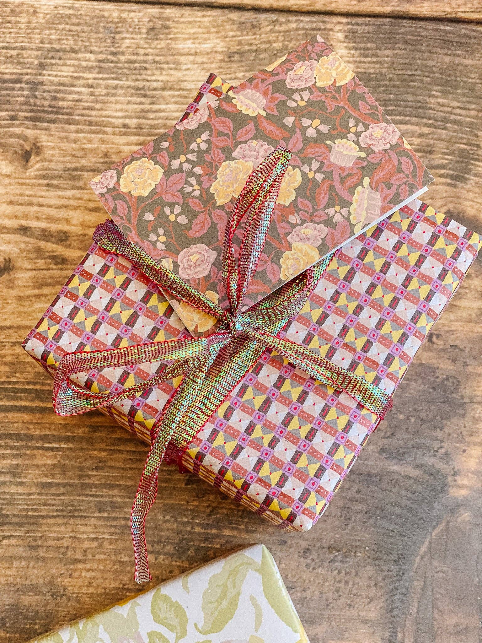 re:mused studio - The English Rose Folded Mini Card Set of 8