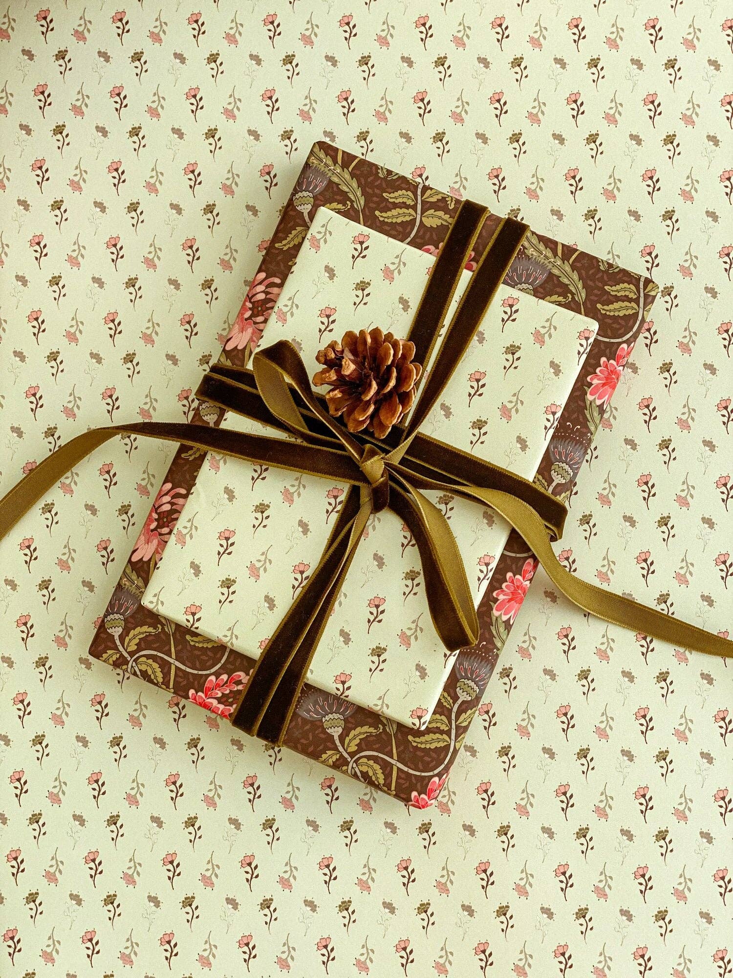 re:mused studio - Thistle Mum Gift Wrap Sheet – Double Sided