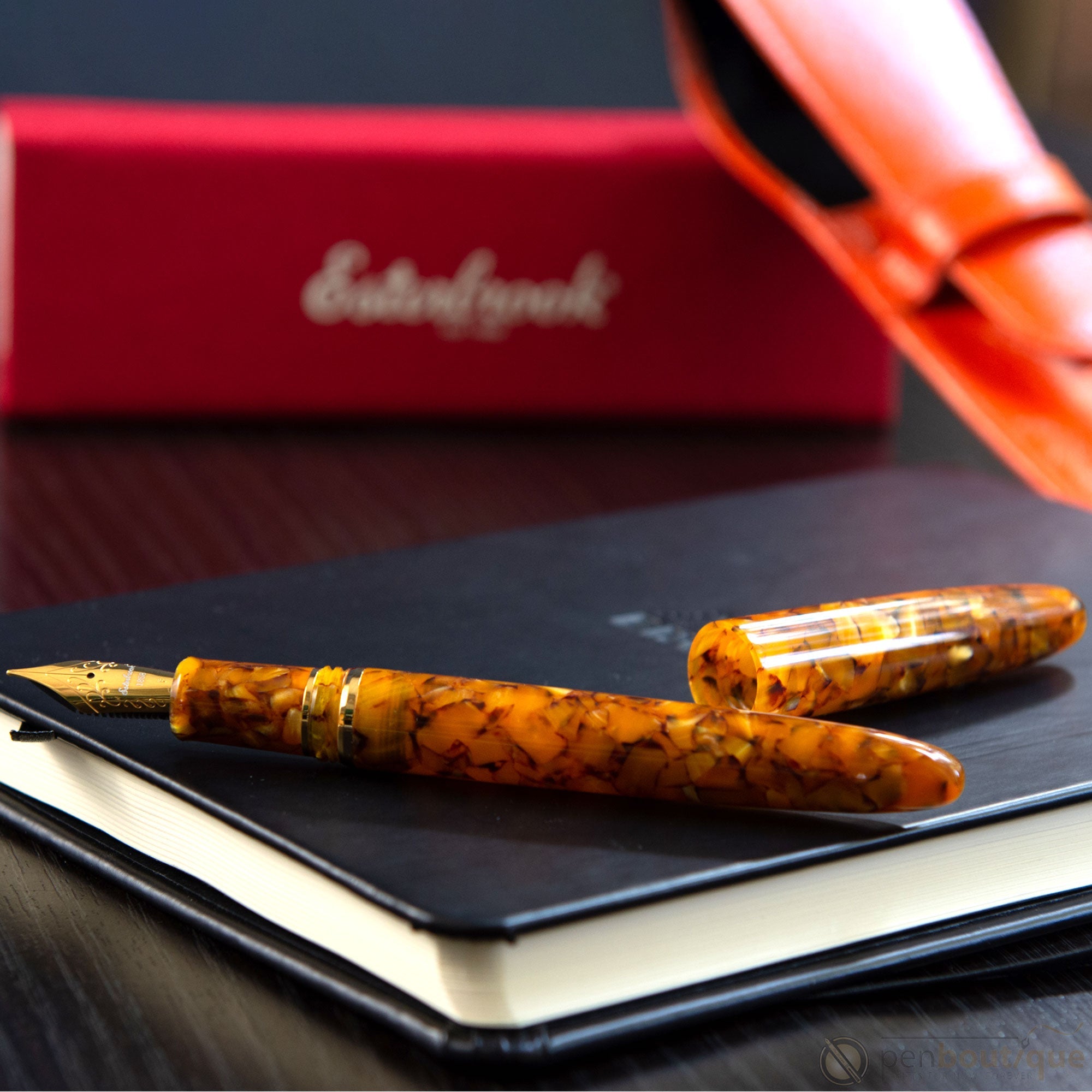 Esterbrook Estie Fountain Pen - Honeycomb - Gold Trim, Fine