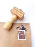LA PAPER LOVER - Mr Zip Sitting Rubber stamp cute snail mail pen pal gift