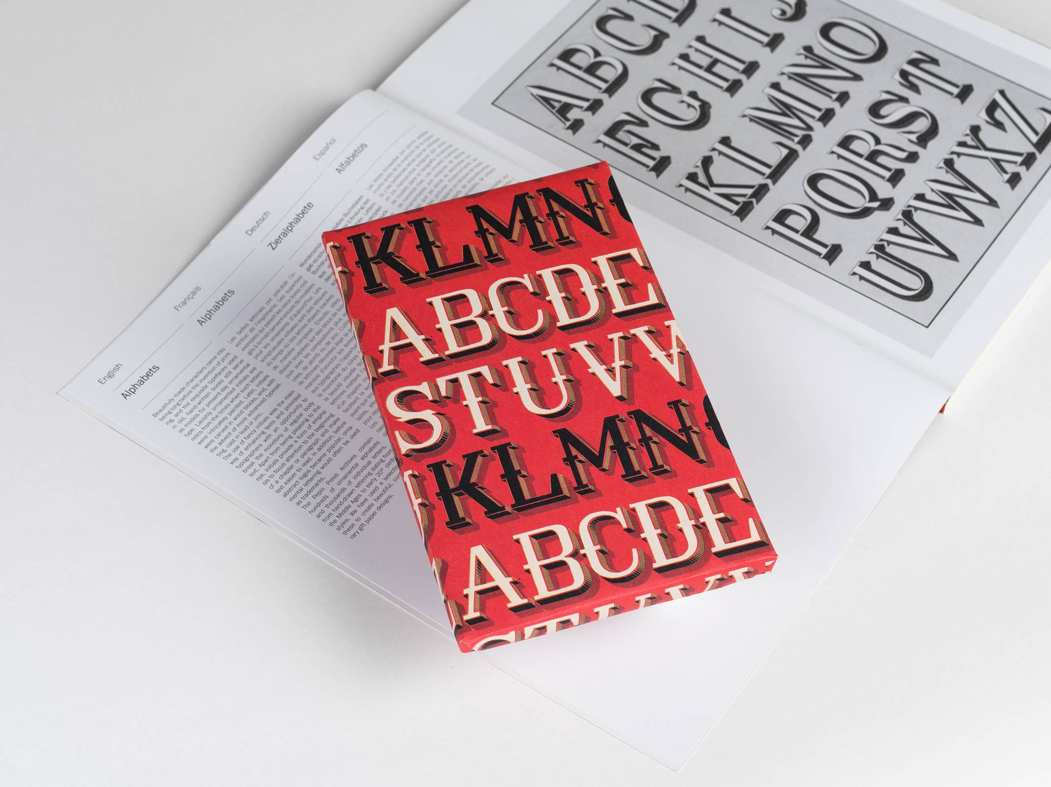 Pepin Press - Alphabets Gift & Creative Paper Book Vol. 88