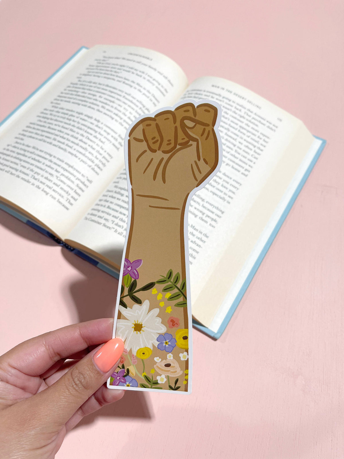 Bloomwolf Studio - Floral Fist Die Cut Bookmark