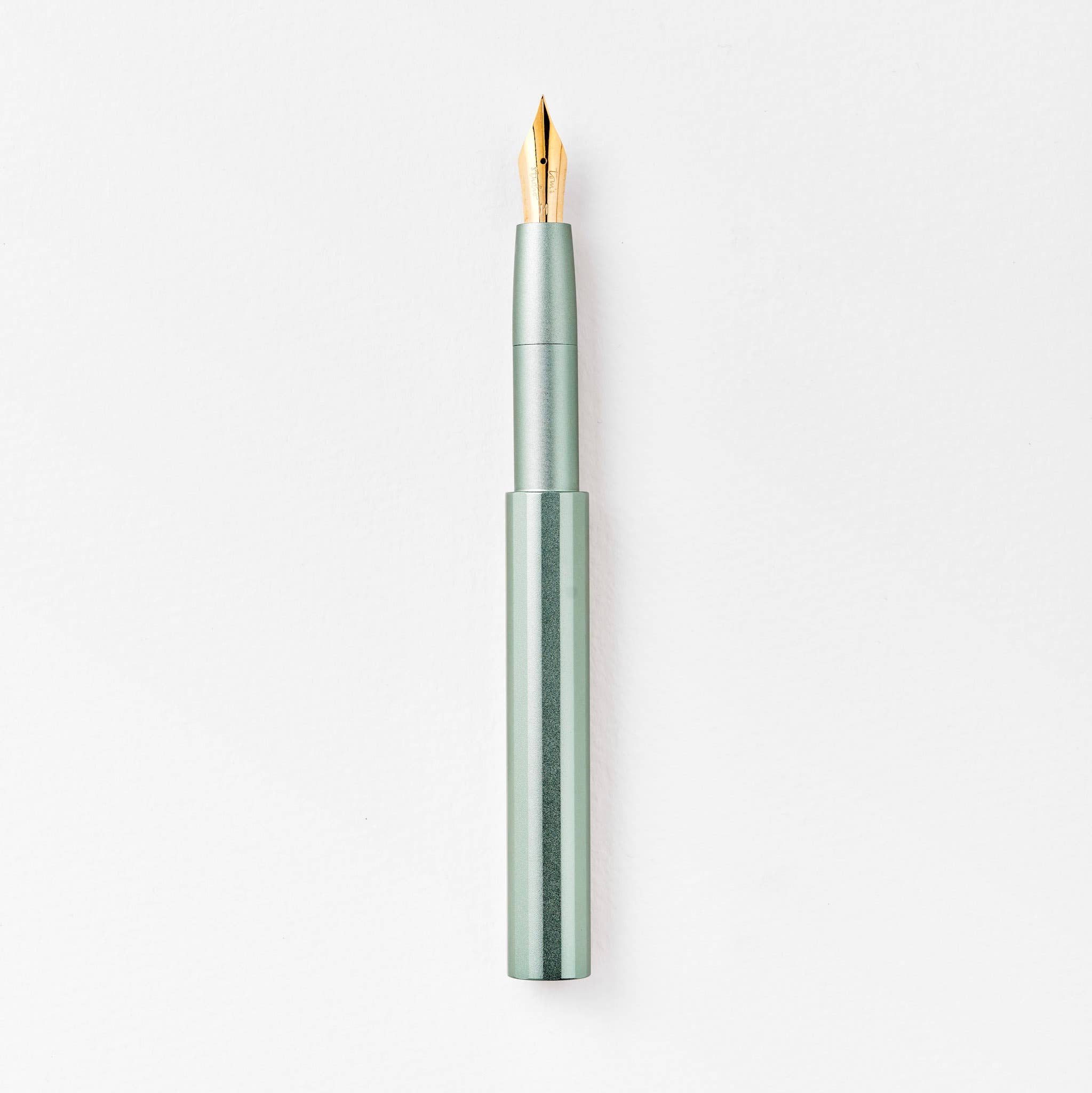Tom's Studio - The Studio Pocket Fountain Pen 2.0: Iris / Architect (+£5)