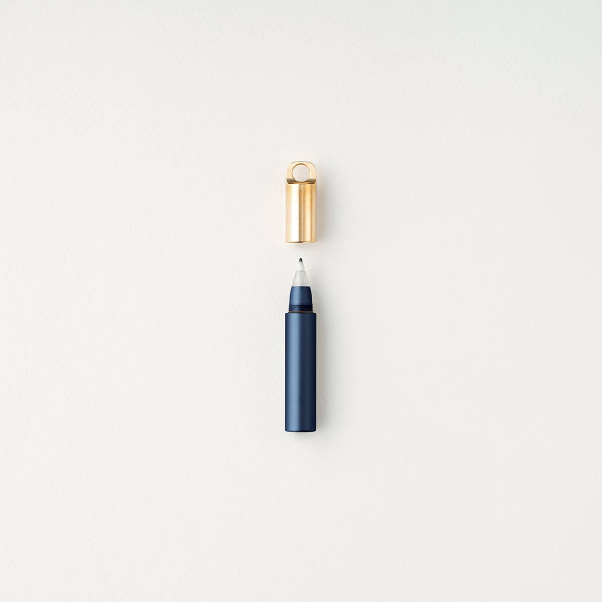 Tom's Studio - The Field Mouse – refillable travel pen: Brass