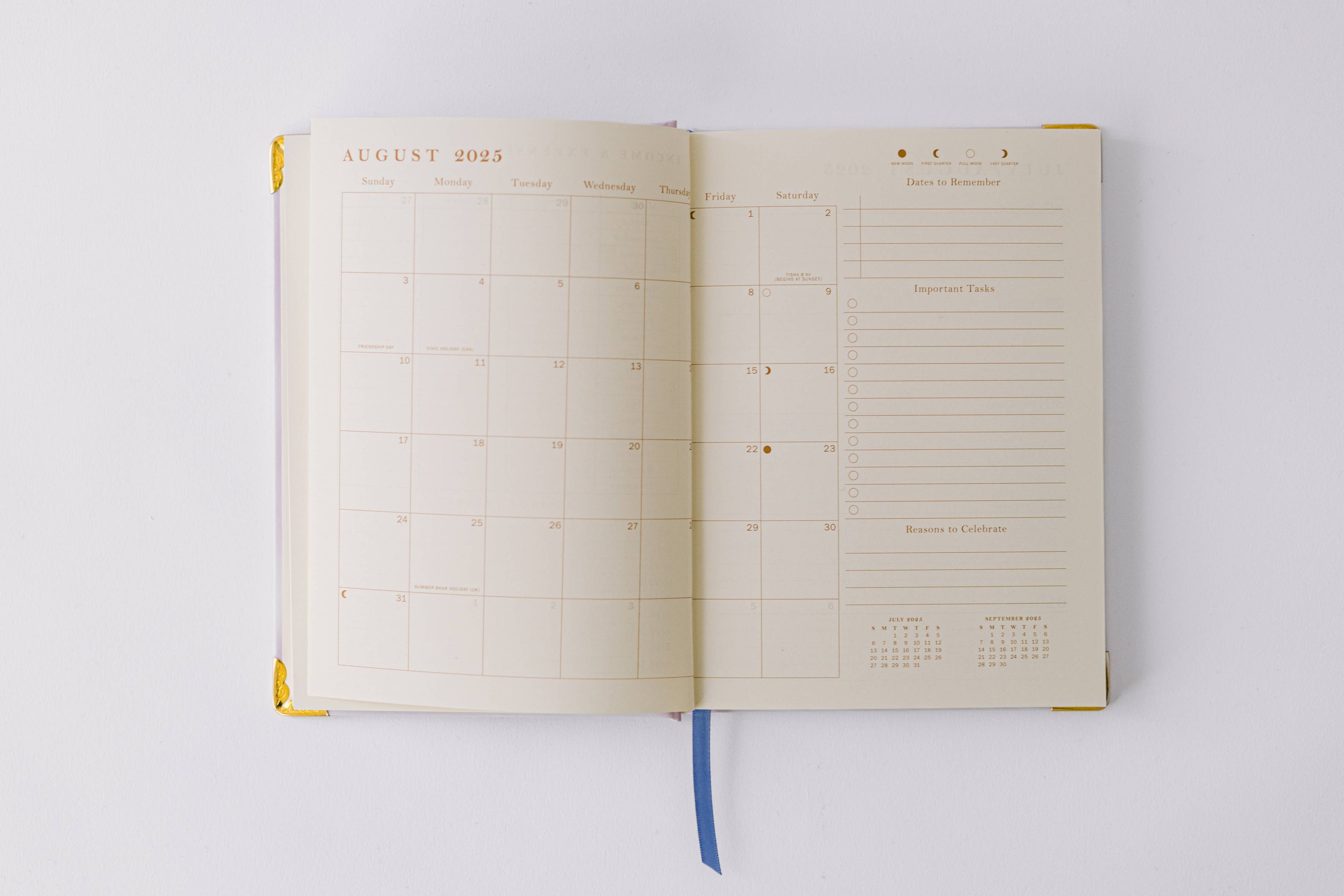 Good Juju Ink - 2026 Vines and Butterflies 17-Month Medium Bound Planner