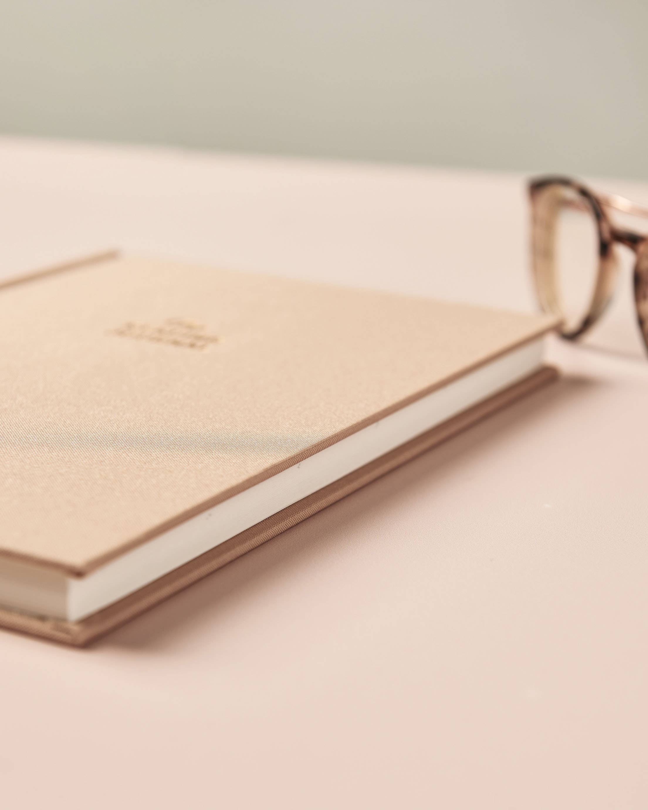 Kunitsa Co - Reading Journal (Original): Green